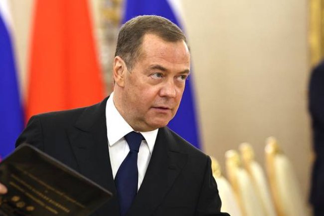 Медведев заявил о готовности России к прямому конфликту с НАТО