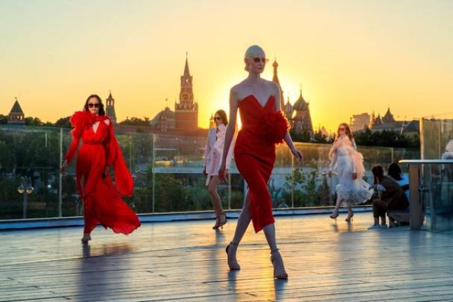Сергунина пригласила российских дизайнеров на BRICS+ Fashion Summit