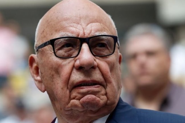 Rupert Murdoch steps down as chair of Fox, News Corp.