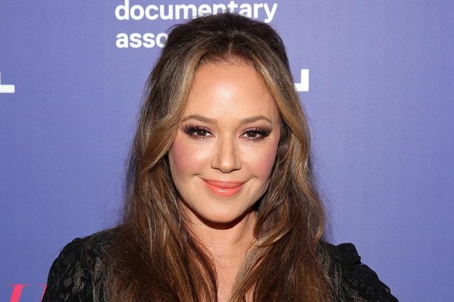 How Does Leah Remini Feel About All Those 'Kings of Queens' Memes?