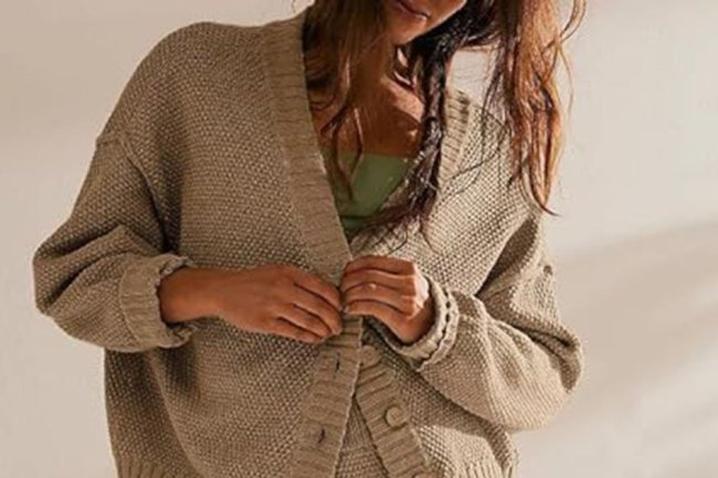 Just Found My New Uniform for Fall: It’s This Cozy Free People Lookalike Sweater Set