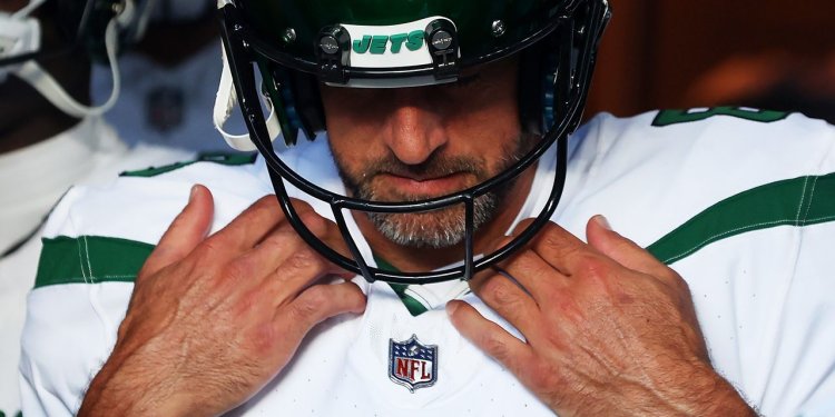 Aaron Rodgers’s Injury Upended the Jets’ Season. Sponsors Say That’s Fine.