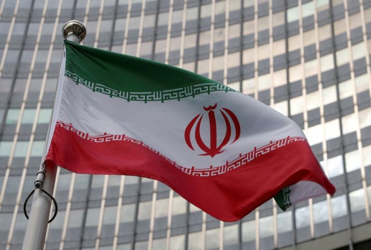 US, Europeans again threaten Iran with IAEA resolution but leave timing open