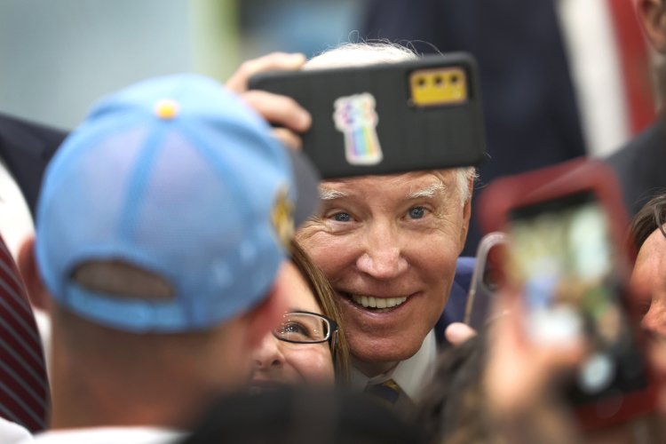Opinion | How Biden Can Avoid a Collapse in the Youth Vote