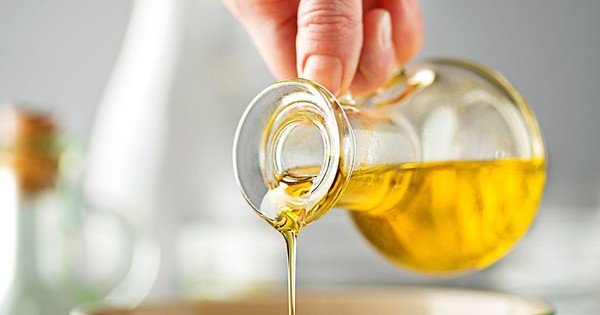 5 loại dầu ăn giúp hạ mỡ máu, tốt cho tim mạch: Có sẵn ở Việt Nam nhưng ít người biết tới
