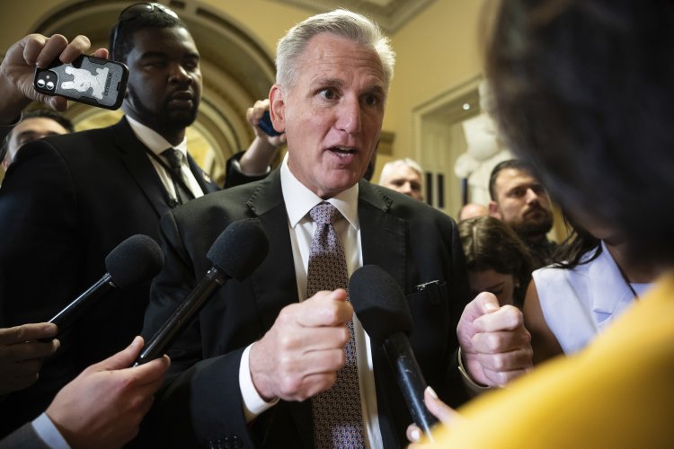 'Weak,' 'Lying like a dead dog': McCarthy faces Republican attacks amid looming shutdown