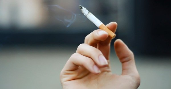 Thủ tướng Anh xem xét lệnh cấm thuốc lá thuộc diện cứng rắn nhất thế giới