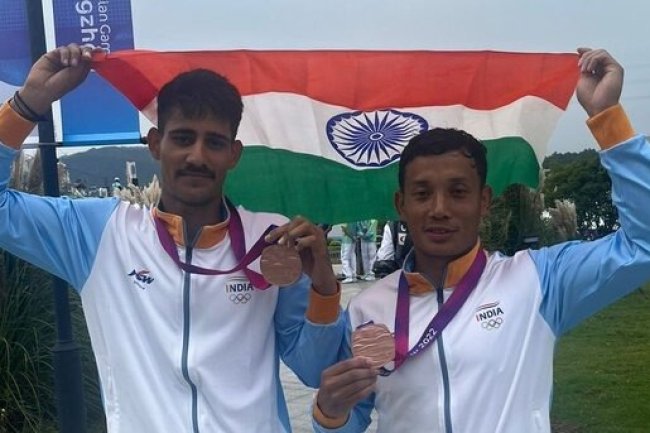 Canoe: India's Arjun Singh and Sunil Singh win bronze medal in Men's Double 1000m