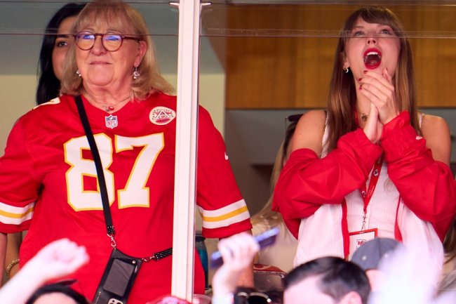 Travis Kelce’s Mom Uses a Taylor Swift Song to Shake Off the Haters