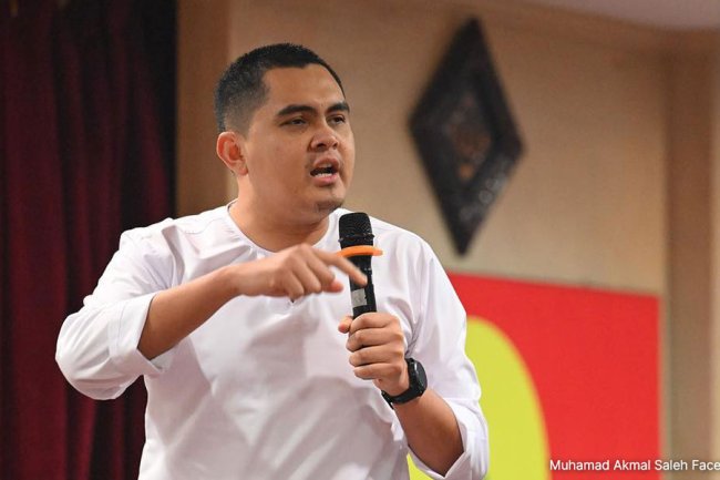 Send PKR 12 to Palestine, Umno Youth chief tells PM