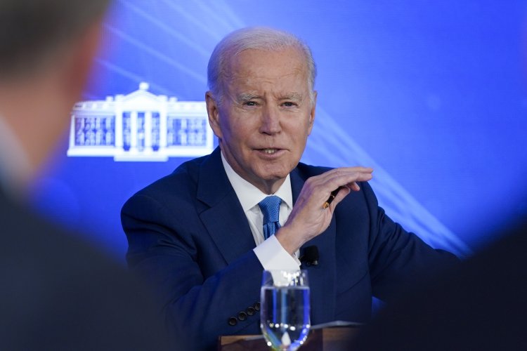 Student loans join a long list of Biden's new economic problems
