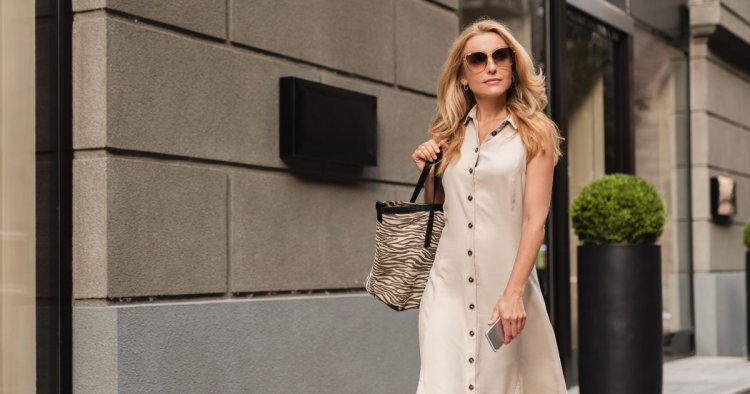 21 Rich Mom-Approved Accessories That Will Elevate Any Outfit