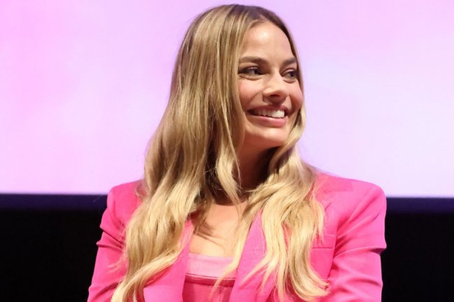 Margot Robbie Is Back in Barbie Pink — Get the Look for Less
