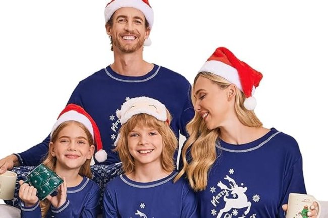 Get Festive With the Family in These Matching Holiday Pajamas From Ekouaer
