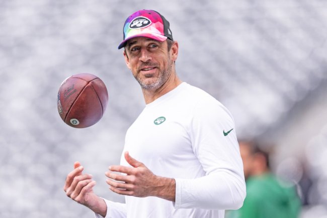 Aaron Rodgers Returns to Jets Practice 2 Months After Achilles Tear