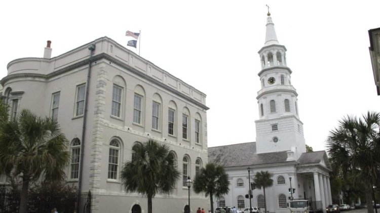 Charleston elects Republican mayor for first time since 1870s