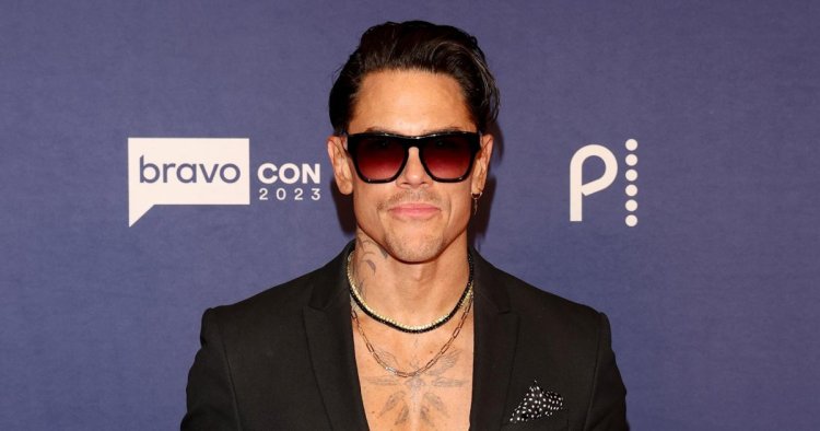 Yes, Tom Sandoval’s Neck Tattoos at BravoCon Were Fake — Here’s Why 
