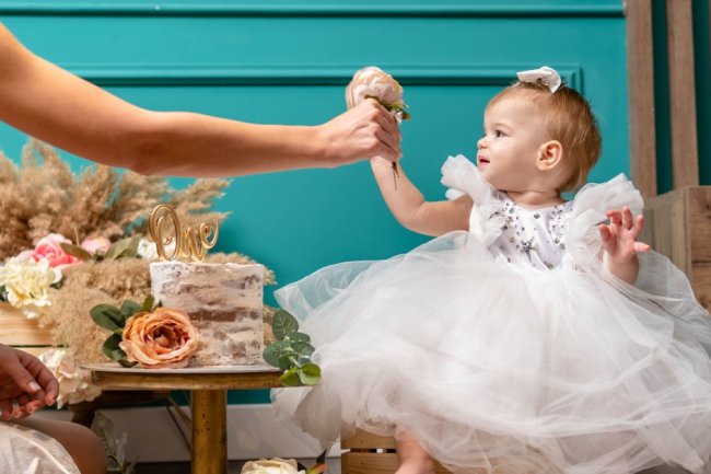10 Adorable Gifts for Baby Girls