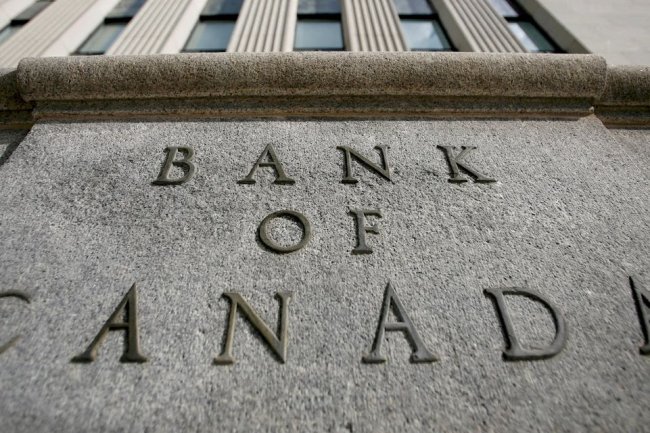 Bank of Canada Keeps Rates Unchanged, Cites Progress on Cooling Inflation