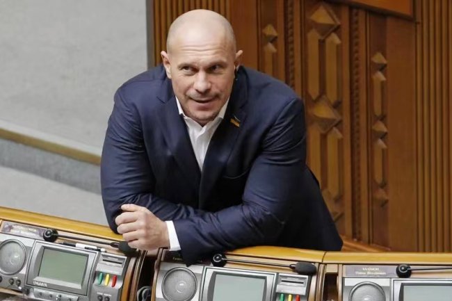 反对泽连斯基的乌前议员在莫斯科被杀，乌方认领