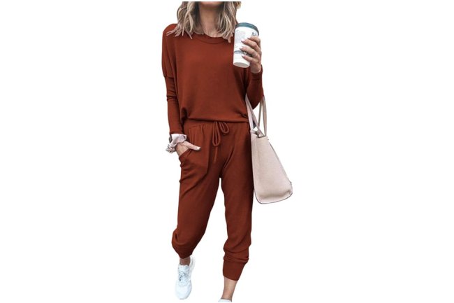 This Loungewear Set Is Beloved by Shoppers — Over 11,000 5-Star Reviews