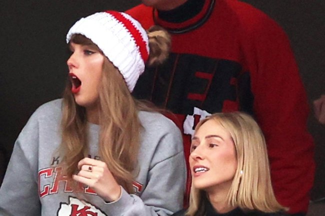 Taylor Swift Seemingly Yells 'F--k' as Travis Kelce Is Pushed During Game