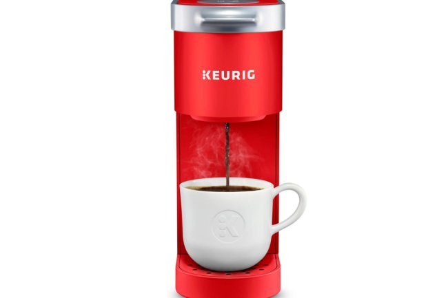 This Compact Single Serve Keurig Coffee Maker Is 40% Off at Amazon