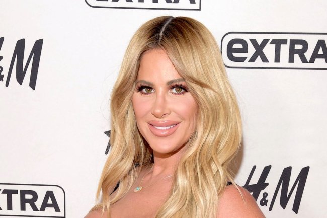 Kim Zolciak-Biermann Shares ‘Goals for 2024’ Ahead of New Year’s Holiday