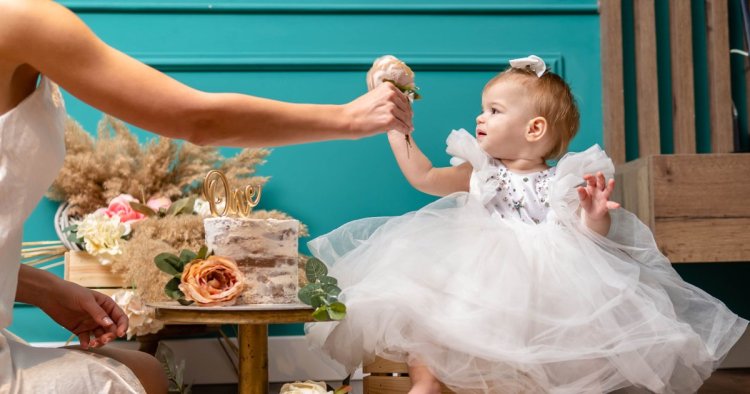 10 Adorable Gifts for Baby Girls