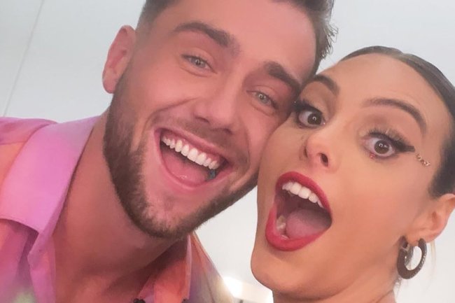 DWTS' Harry Jowsey Tries to Stop 'Drunk’ Lele Pons From Oversharing