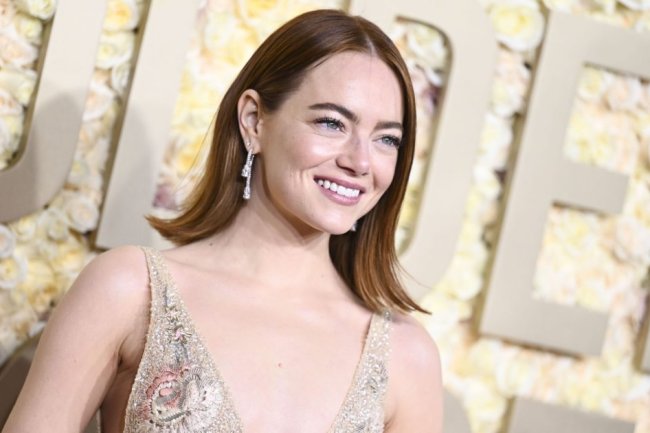 Get Emma Stone's Golden Globes Glam With These Charlotte Tilbury Essentials