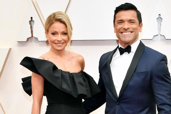 Kelly Ripa Picked Out Funeral Dress to Avoid Mark Consuelos' 'Crazy' Choice