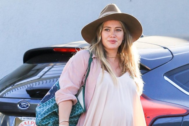 See Pregnant Hilary Duff's Baby Bump Album Before Welcoming 4th Child