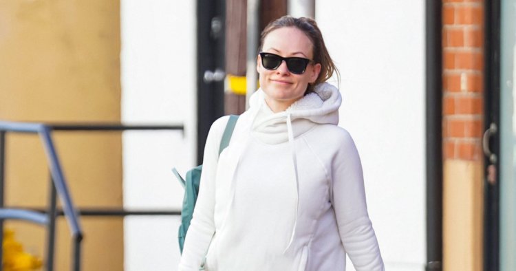 We’re Copying Olivia Wilde’s Funnel-Neck Hoodie Style ASAP