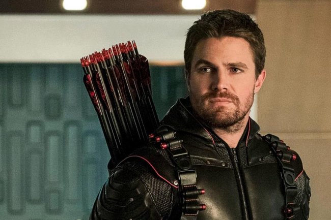 Stephen Amell Tapped as Lead for NBC Spinoff 'Suits L.A.'