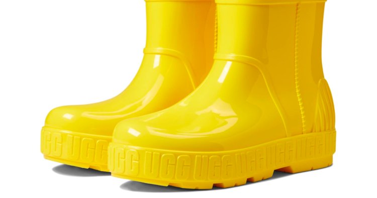 Conquer Rain, Sleet and Snow With These Ugg Boots