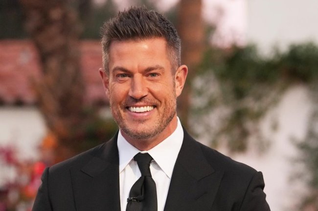 Why ‘Bachelor’ Host Jesse Palmer Cried Watching 1 'Heartwarming' Hometown