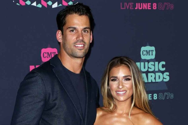 Jessie James Decker’s Husband Documents Vasectomy Recovery After 4 Kids