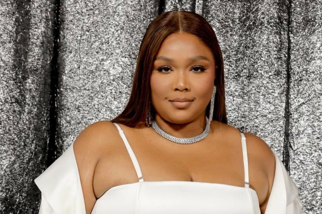 Lizzo Makes Cryptic Announcement About Her Career: ‘I Quit’