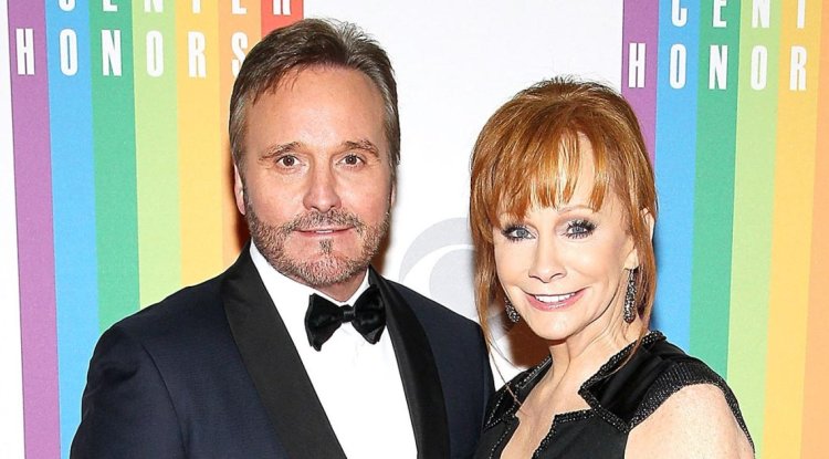 Reba McEntire Says Marriage to Ex Narvel Blackstock Was ‘All Business’