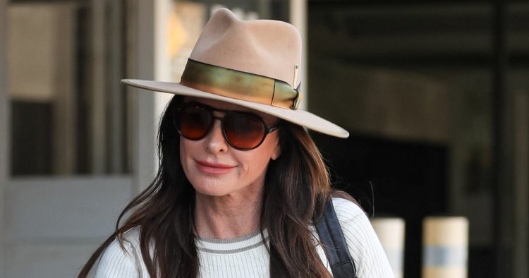 Get Kyle Richards' Ribbed Long-Sleeve Look for Lounging