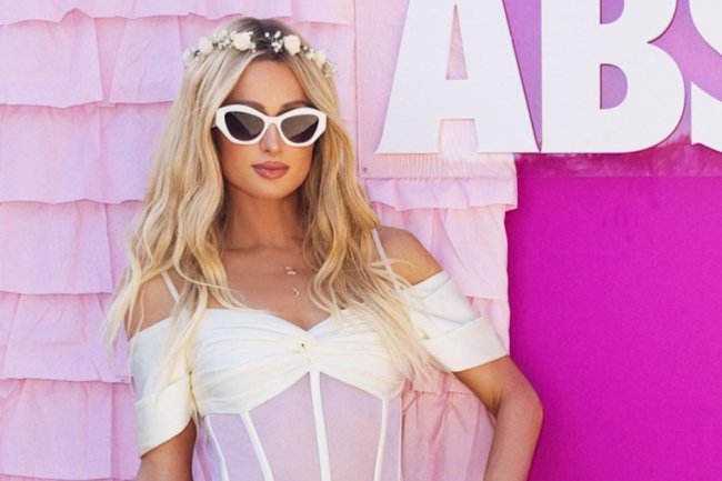 Paris Hilton Reveals Outfits She Saved for Daughter Over Her 'Entire Life'